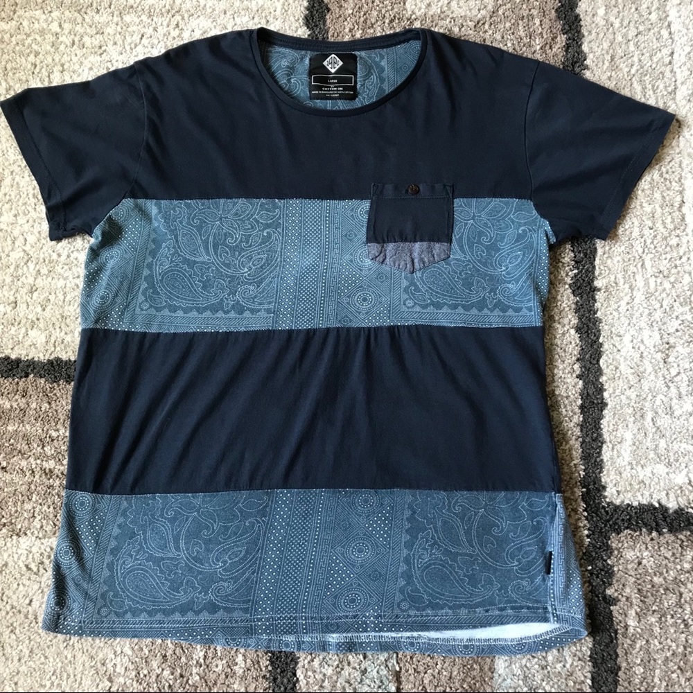 1991 blue shirt with pattern design